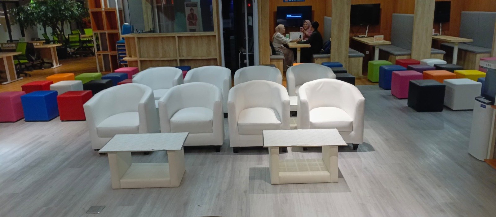 Gambar: Sewa Sofa Sekitar di D’Mall – Margonda Raya Depok Jaminan Kualitas 2025