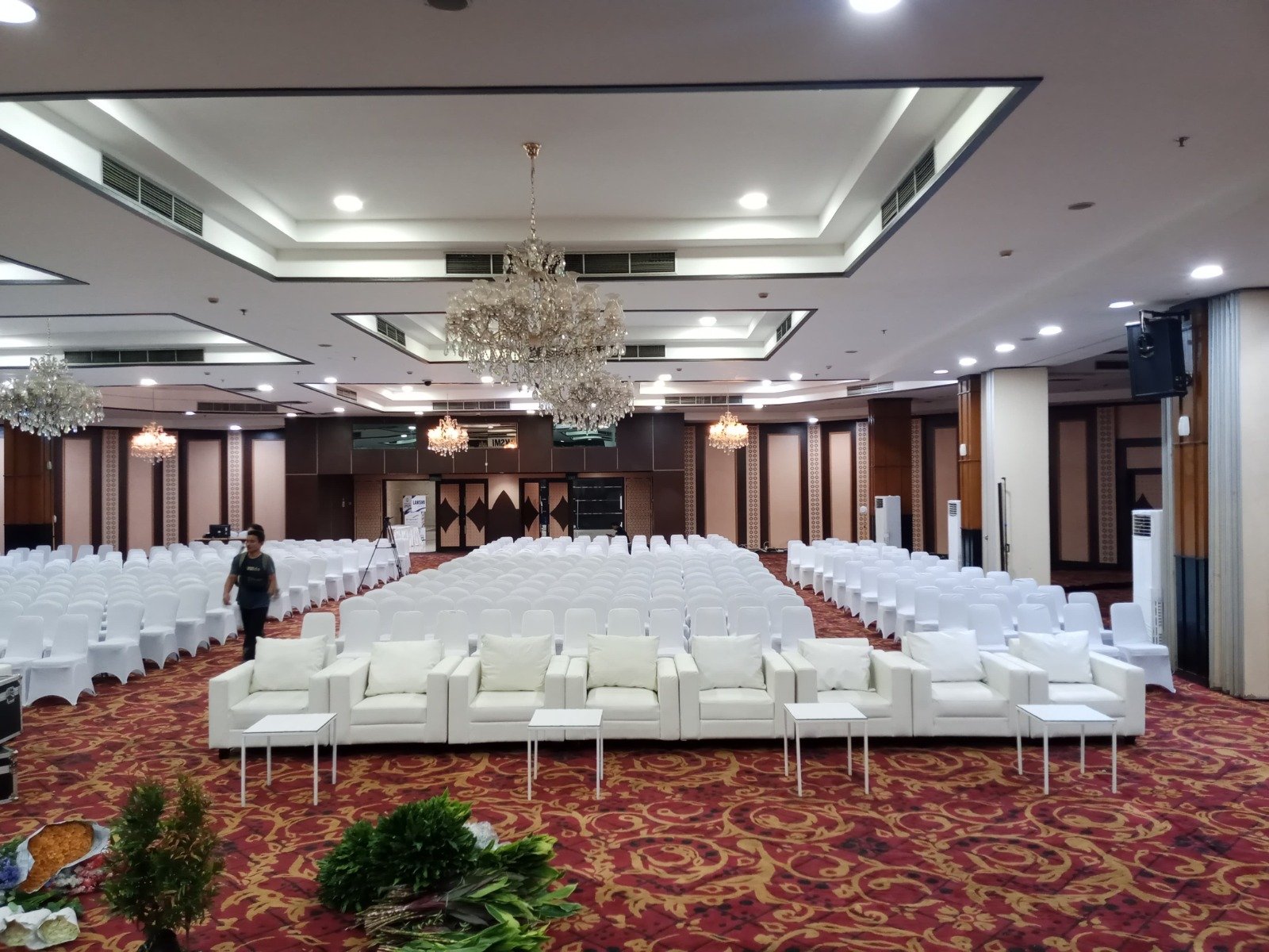 Gambar: Sewa Sofa Sekitar di Taman Lapangan Banteng – Jakarta Pusat Jaminan Kualitas 2025