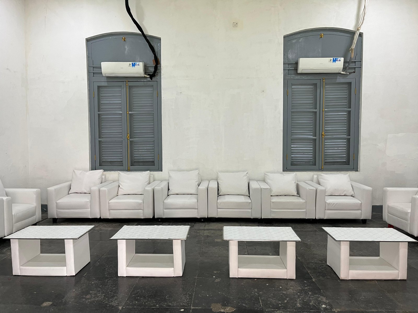 Gambar: Sewa Sofa Sekitar di Mall Alam Sutera – Alam Sutera Jaminan Kualitas 2025