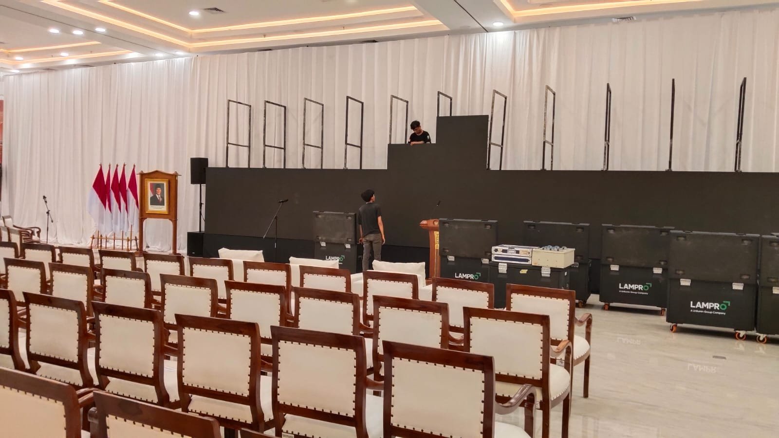 Gambar: Sewa Kursi Sekitar di Balai Kartini Convention Center — Kuningan Jaminan Kualitas 2025