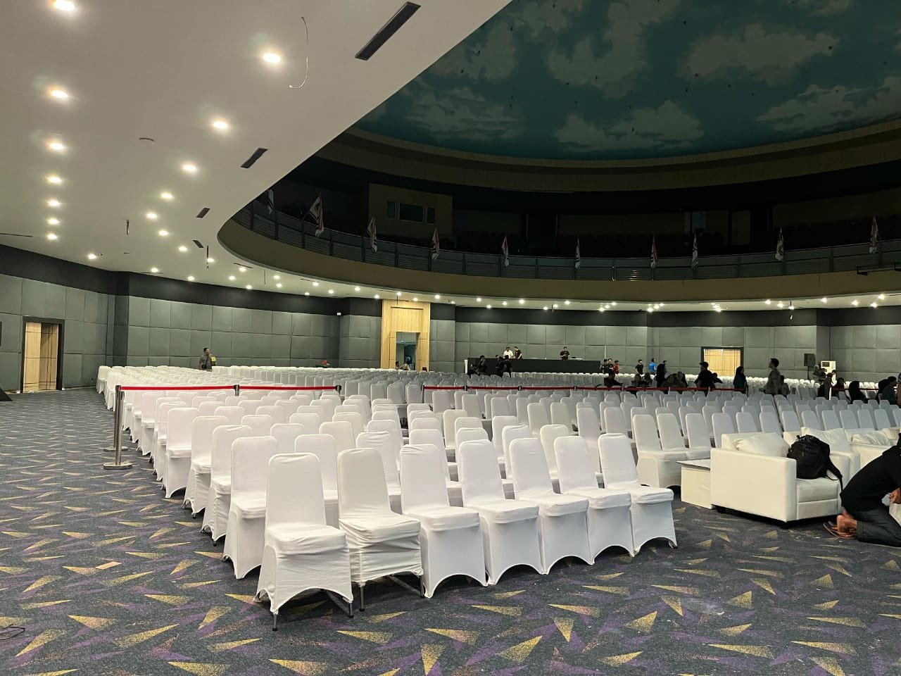 Gambar: Sewa Kursi Sekitar di The Westin Jakarta — Mega Kuningan Jaminan Kualitas 2025