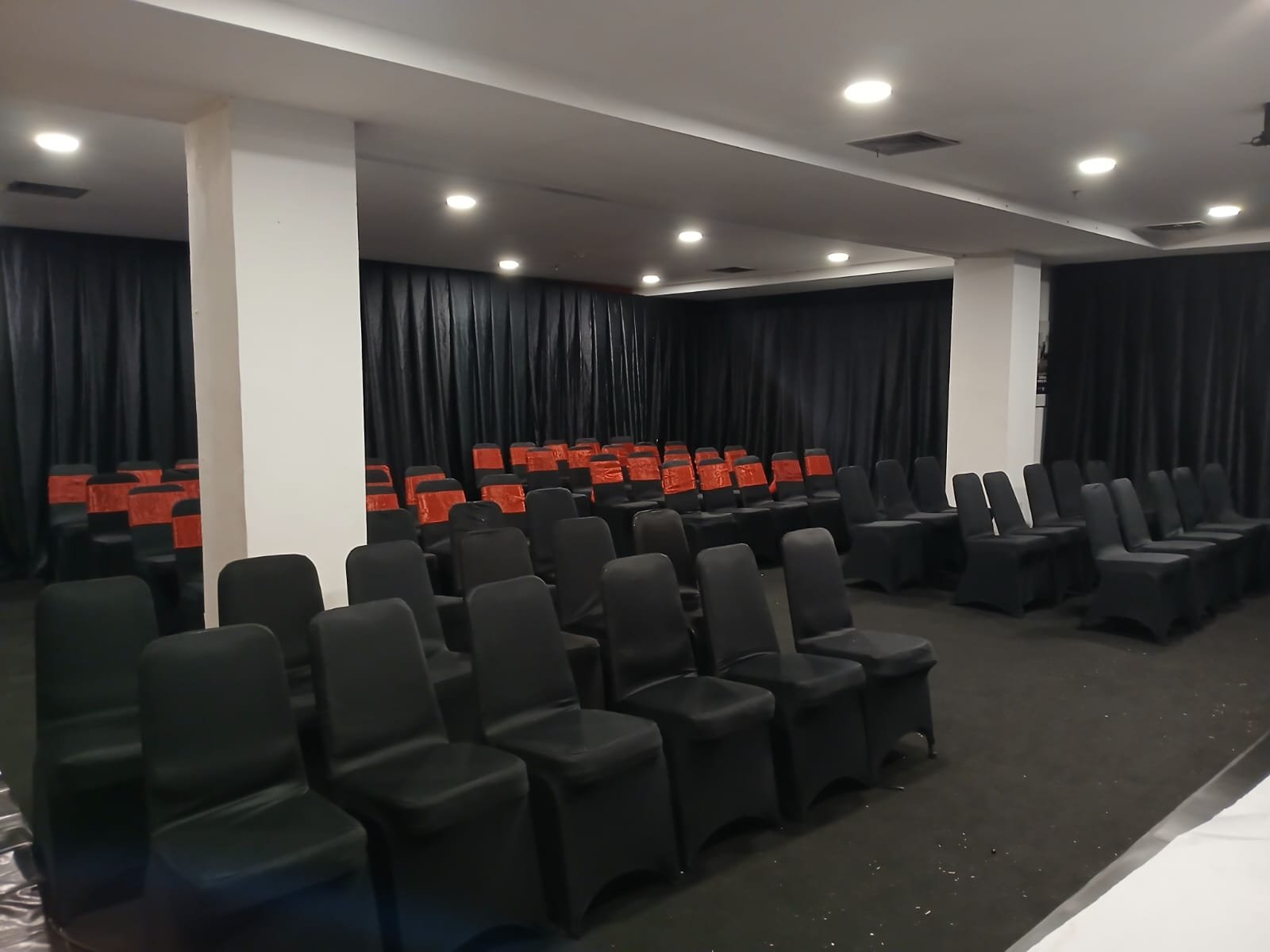Sewa Kursi di Taman Wisata Matahari Bogor – Rental Jabodetabek