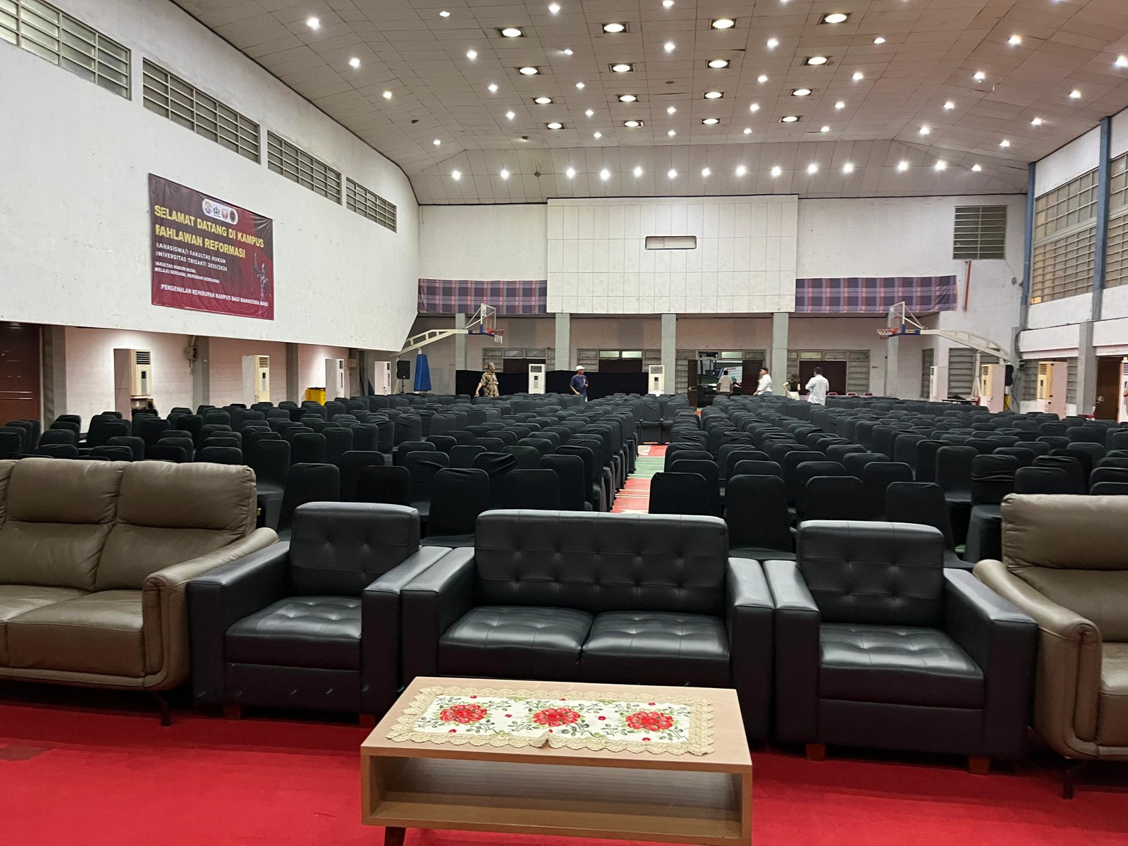 Gambar: Sewa Kursi di Bojongsari Depok – Rental Jabodetabek