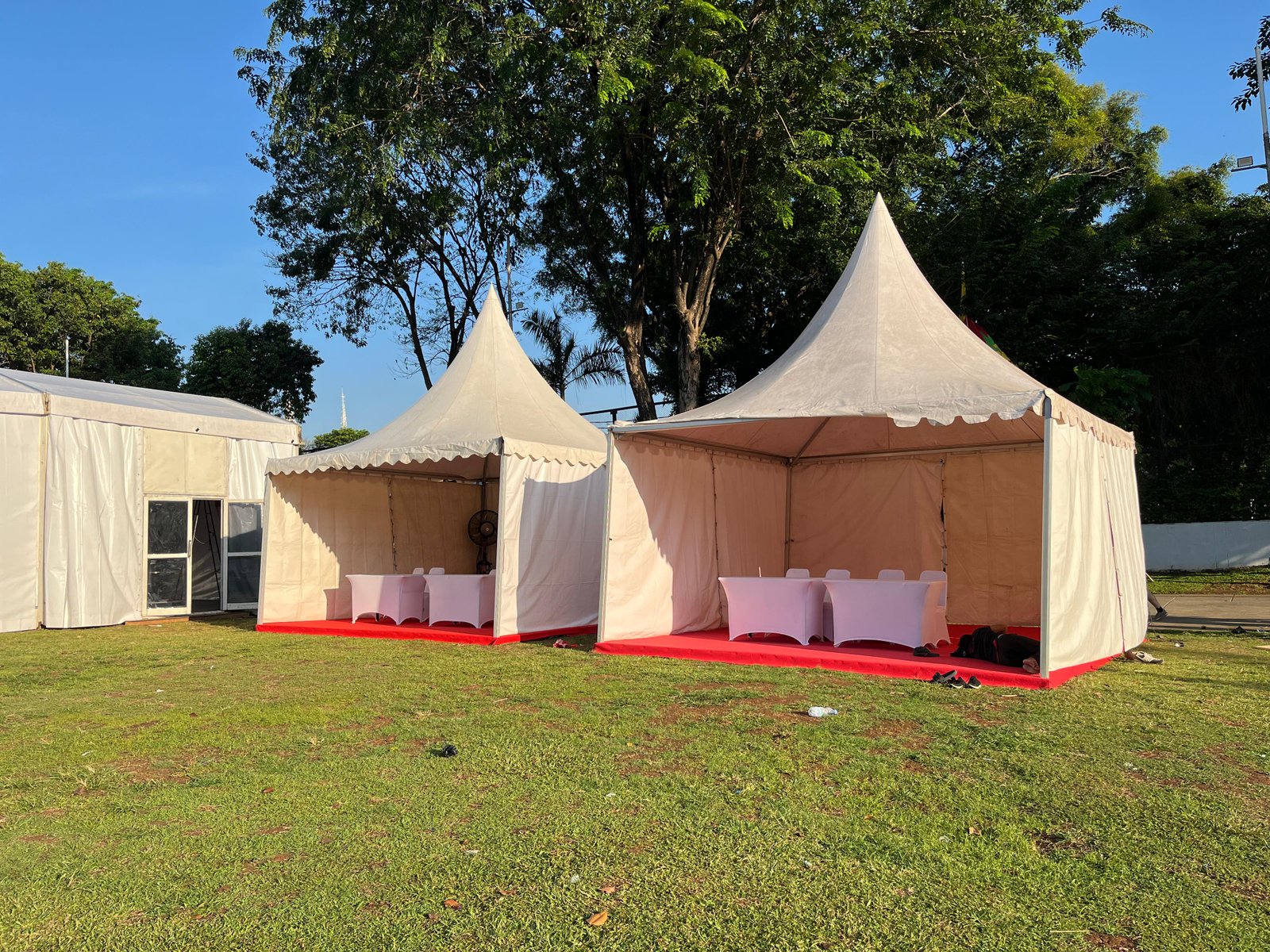 Sewa Tenda di Hotel Mulia Senayan – Jakarta Pusat | Rental Jabodetabek by Gaharu Production