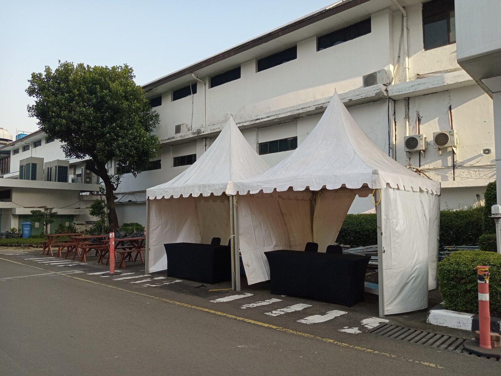 Sewa Tenda di Indonesia Convention Exhibition (ICE) BSD – Tangerang Selatan | Rental Jabodetabek by Gaharu Production