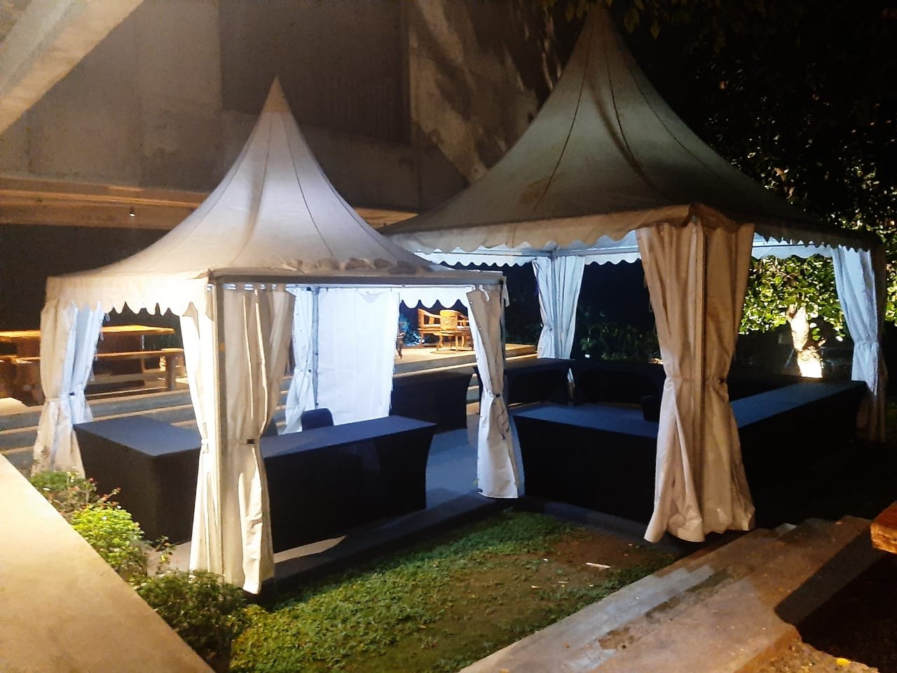 Sewa Tenda di Universitas Trisakti, Jakarta Barat | Rental Jabodetabek by Gaharu Production