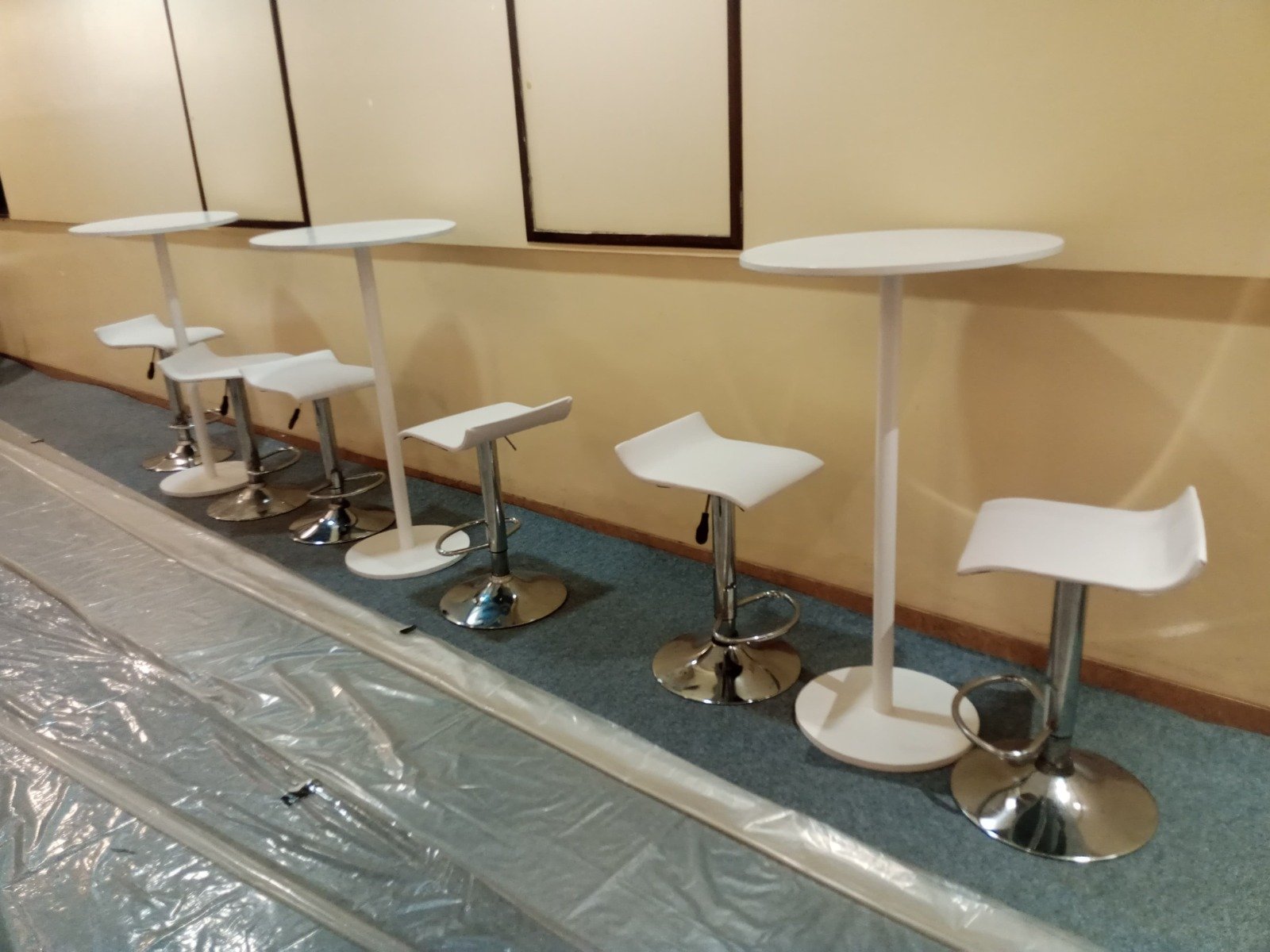 Gambar: Sewa Barstool & Kursi Bar di Jakarta International Expo (JIExpo) – Kemayoran, Jakarta