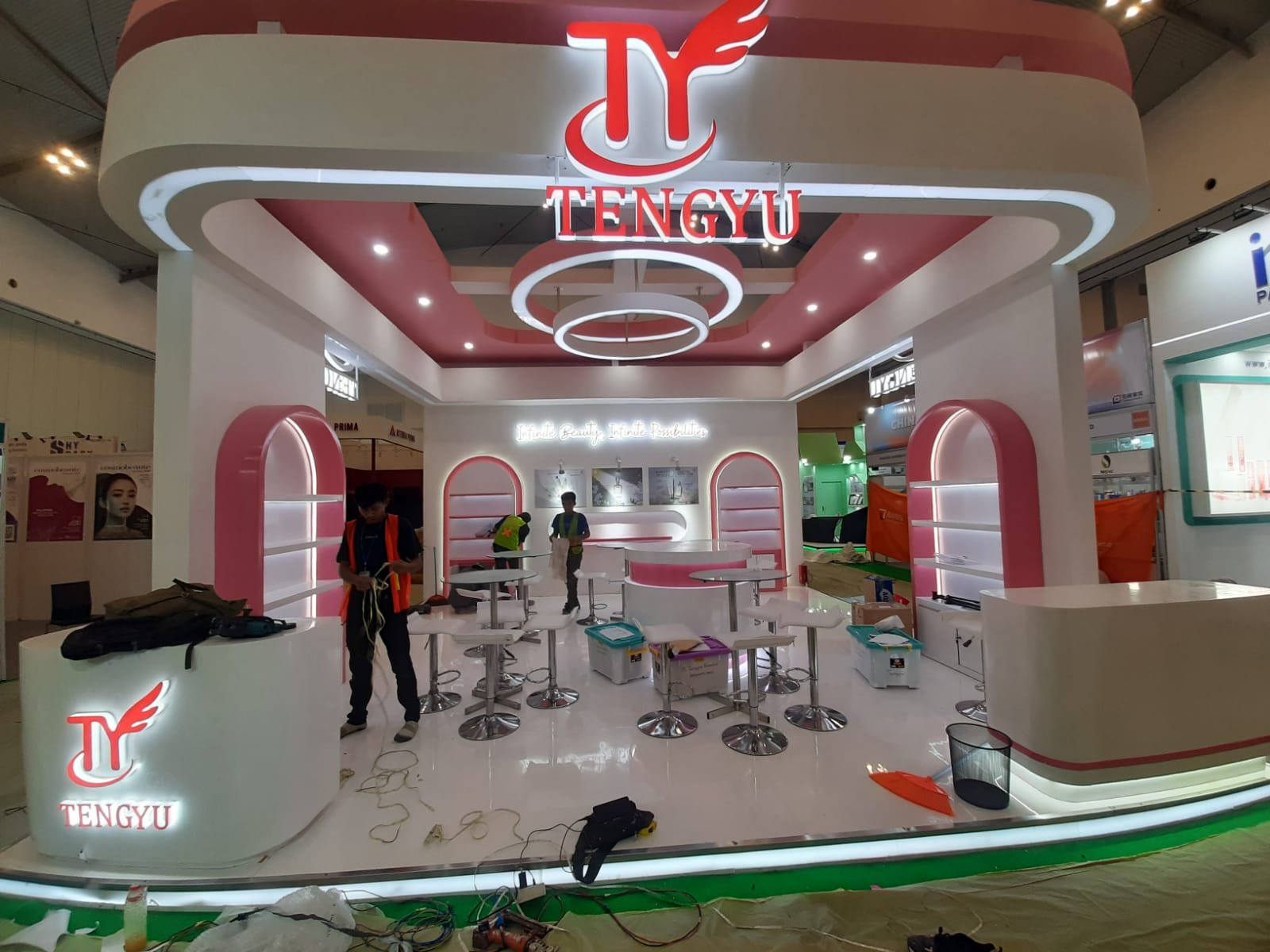 Gambar: Sewa Barstool & Kursi Bar di Tangcity Mall Convention Hall – Tangerang