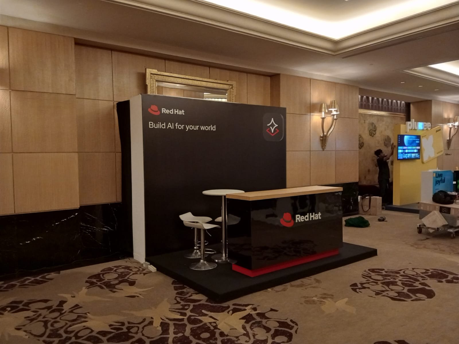 Gambar: Sewa Barstool & Kursi Bar di The Sultan Hotel & Residence – Senayan