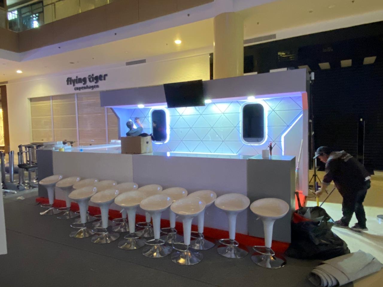 Gambar: Sewa Barstool & Kursi Bar di Universitas Tarumanagara – Auditorium Jakarta Barat