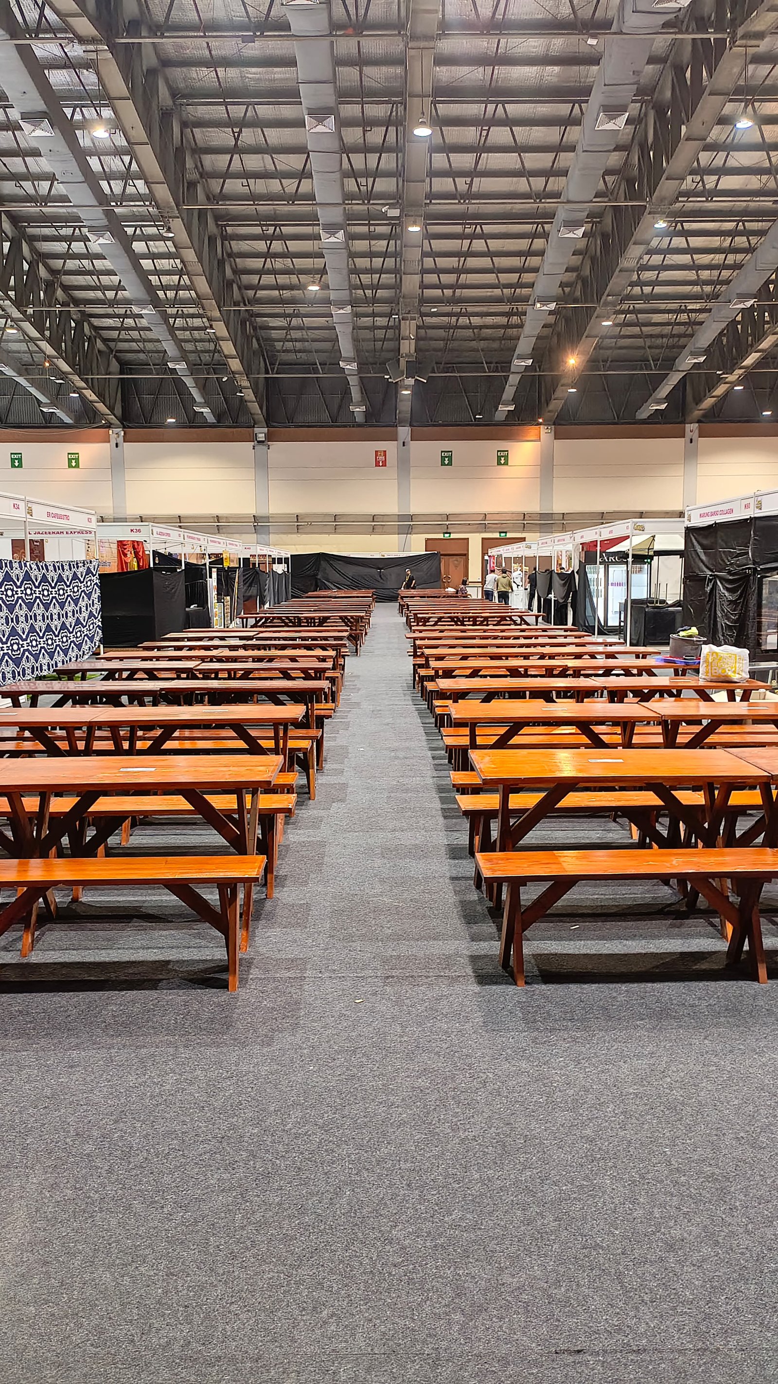 Sewa Kursi & Meja Taman Set Bekasi Selatan – Kota Bekasi | Rental Jabodetabek by Gaharu Production