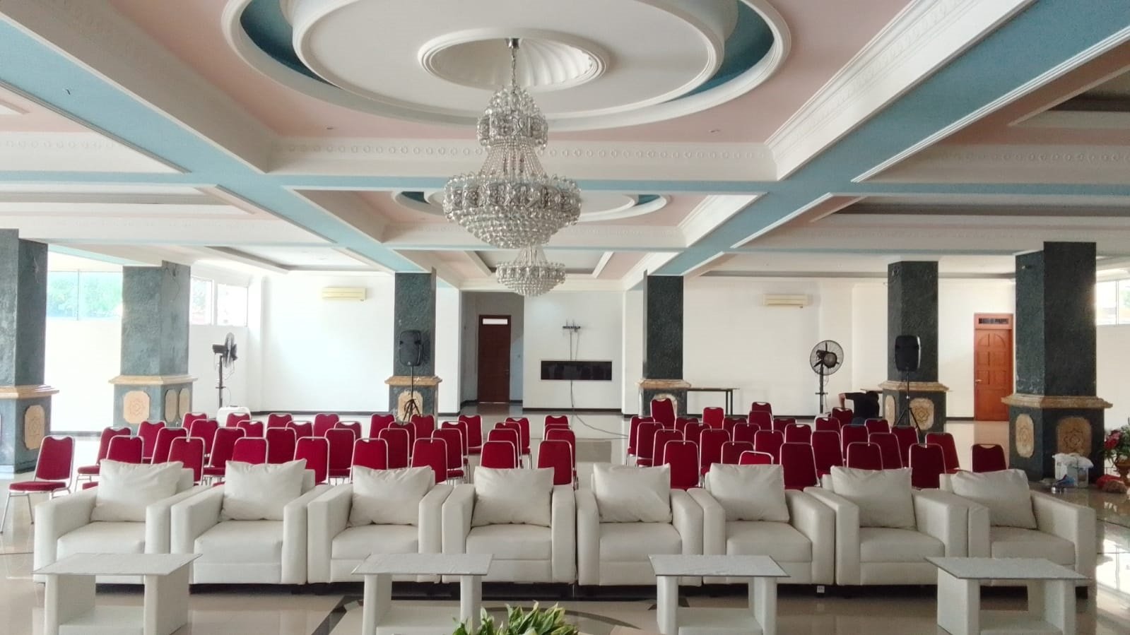 Sewa Sofa Go! Wet Waterpark Grand Wisata Bekasi by Rental Jabodetabek