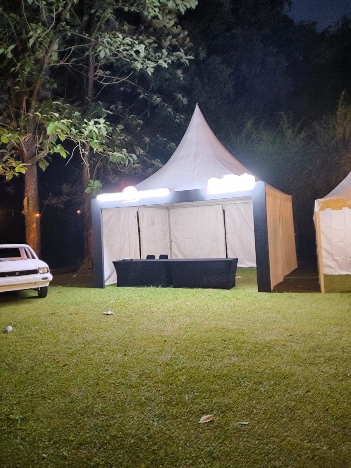 Sewa Tenda Sarnavil di Taman Safari Indonesia Cisarua